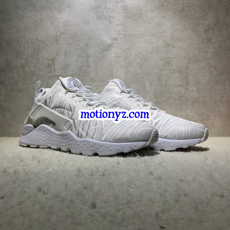 Nike Air Huarache embroider White